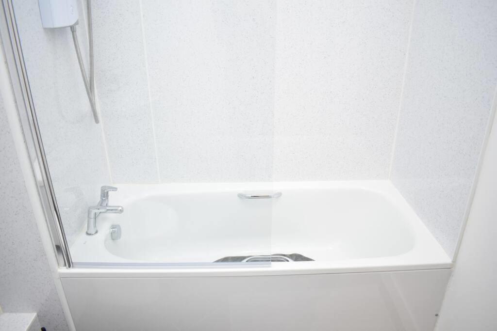Modern & Bright 1 Bed For 4 Close To City Centre! EDI Exterior foto